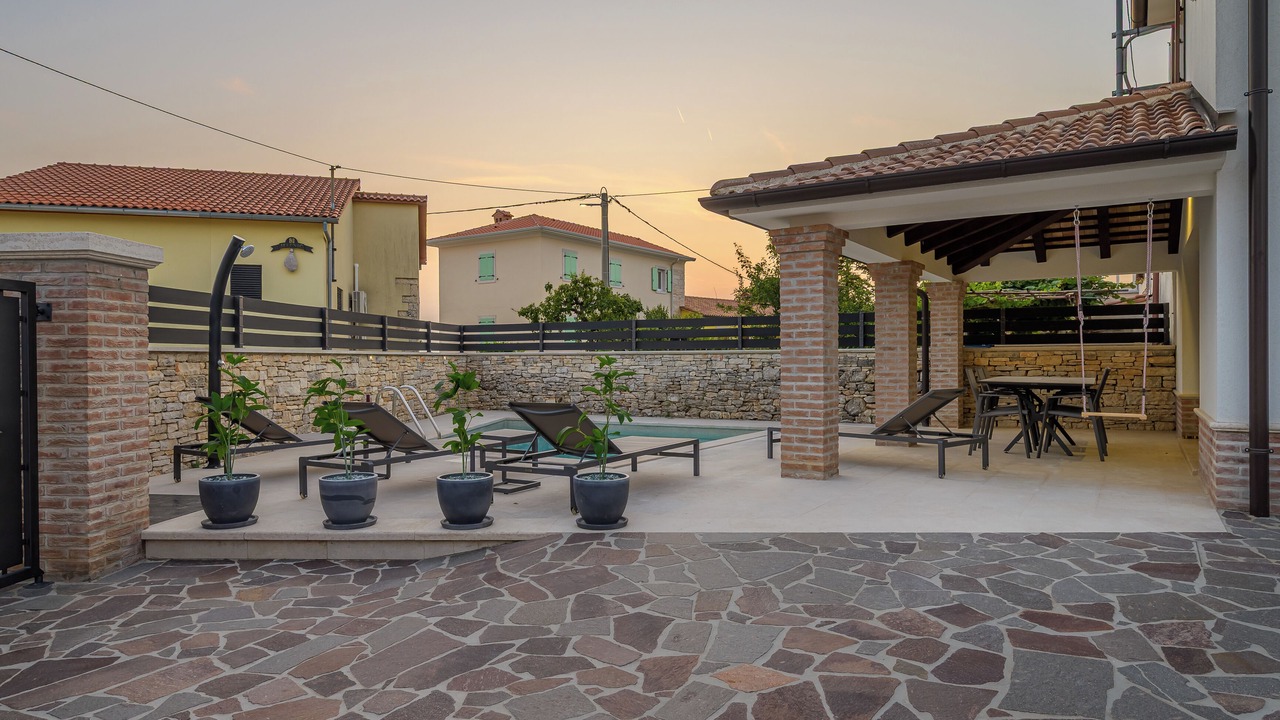 Photo of Patio Balcony in Sveti Petar u Sumi
