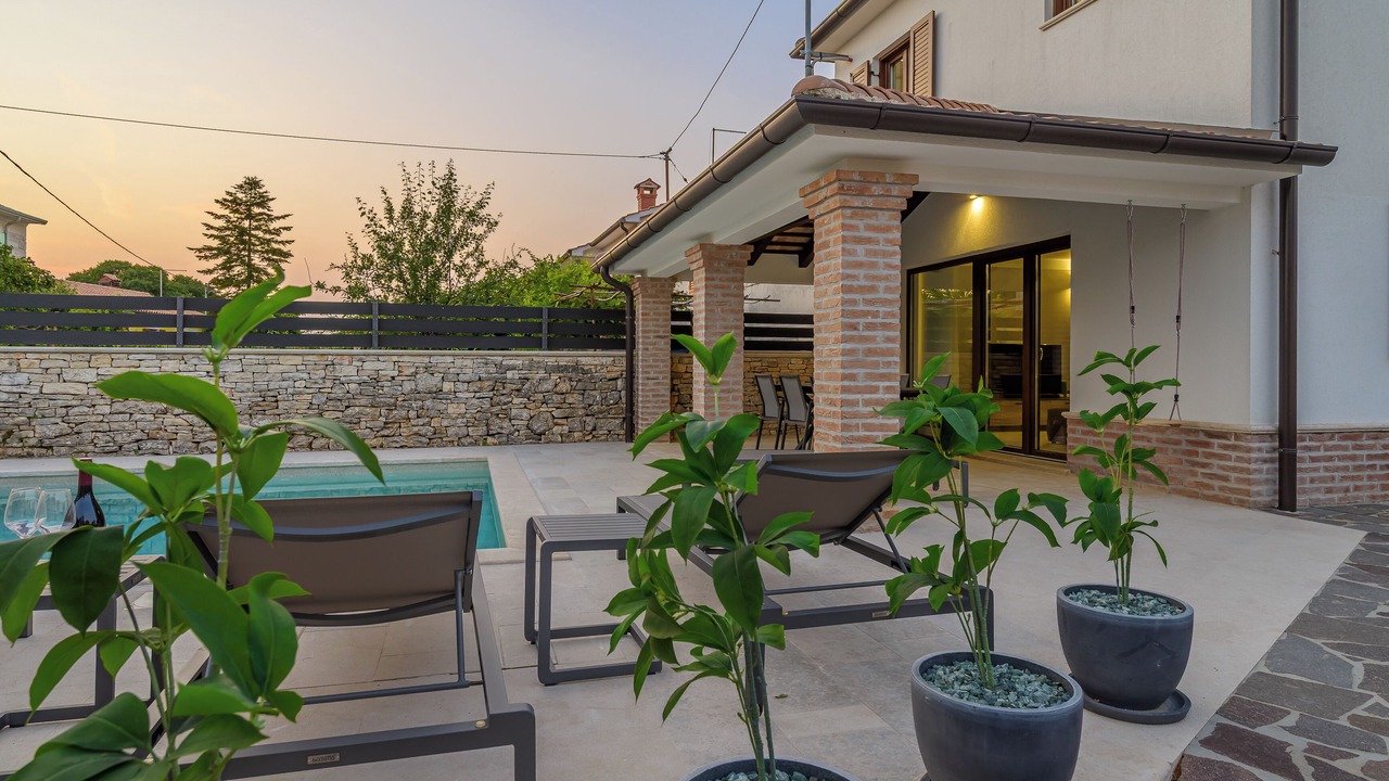 Photo of Patio Balcony in Sveti Petar u Sumi