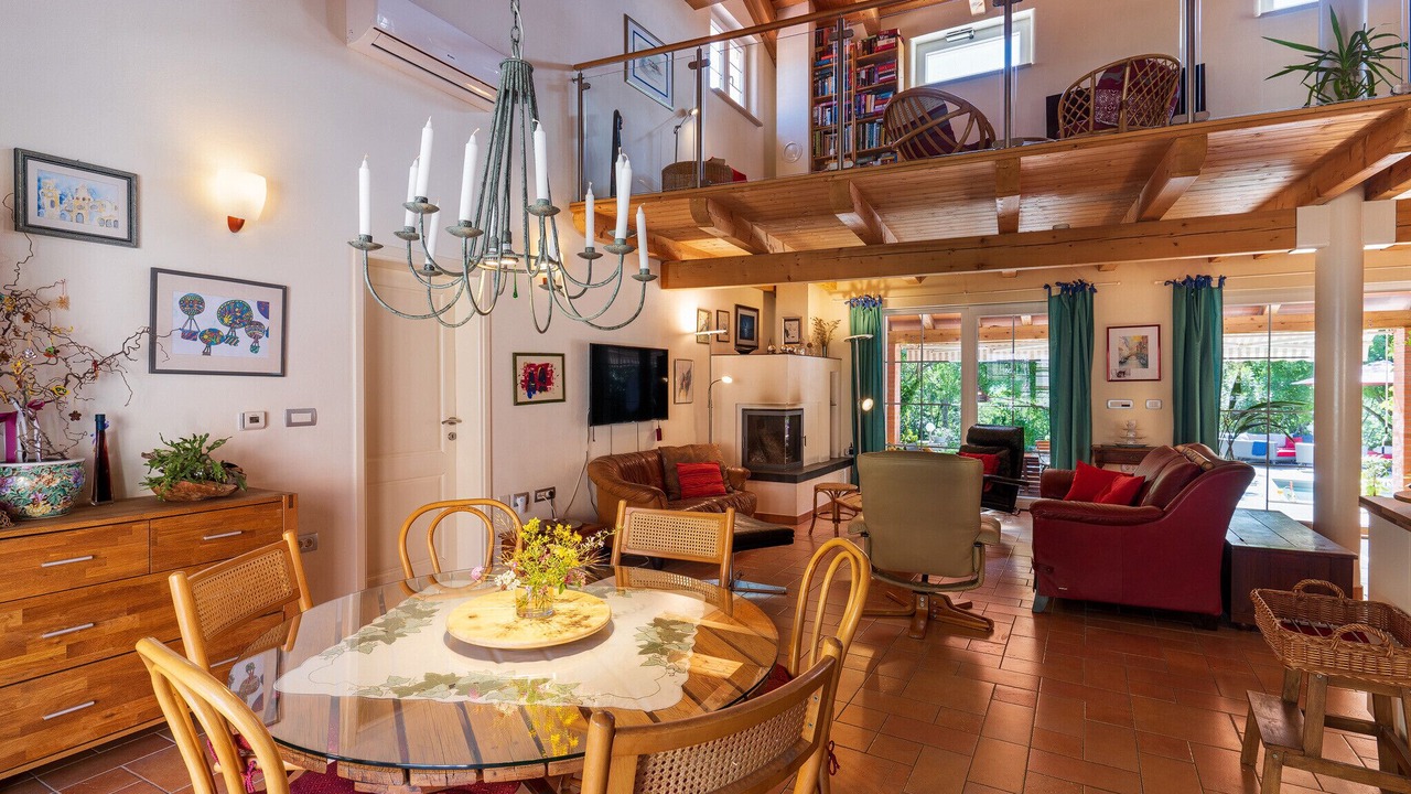 Photo of Livingroom in Brgod