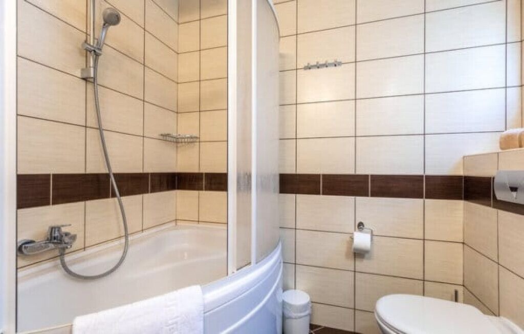 Photo of Bathroom in Blace