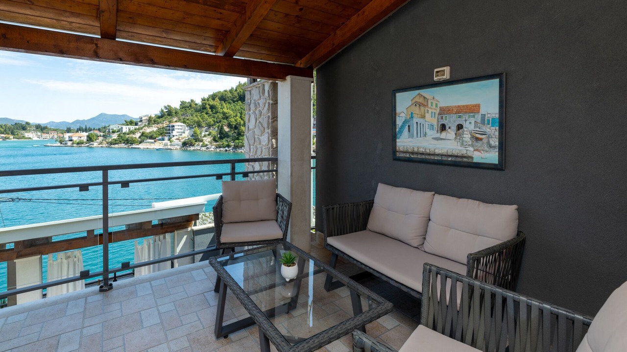 Photo of Patio Balcony in Blace