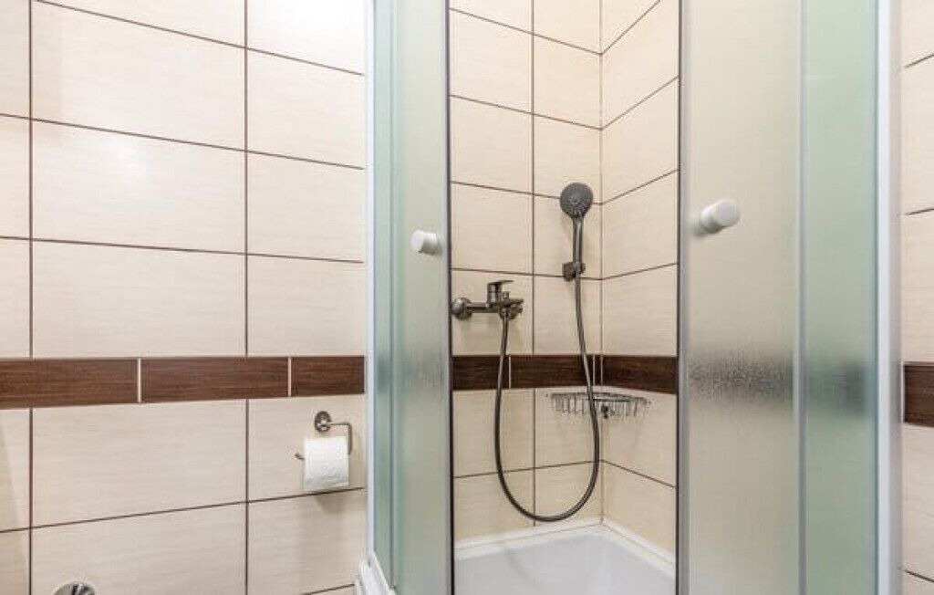 Photo of Bathroom in Blace