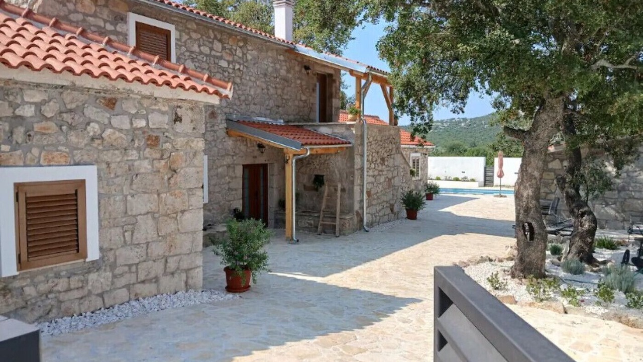 Photo of Patio Balcony in Velim