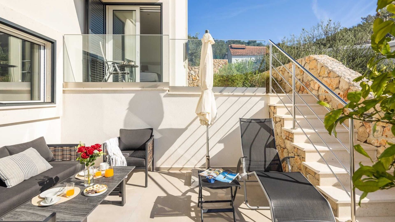 Photo of Patio Balcony in Vinisce