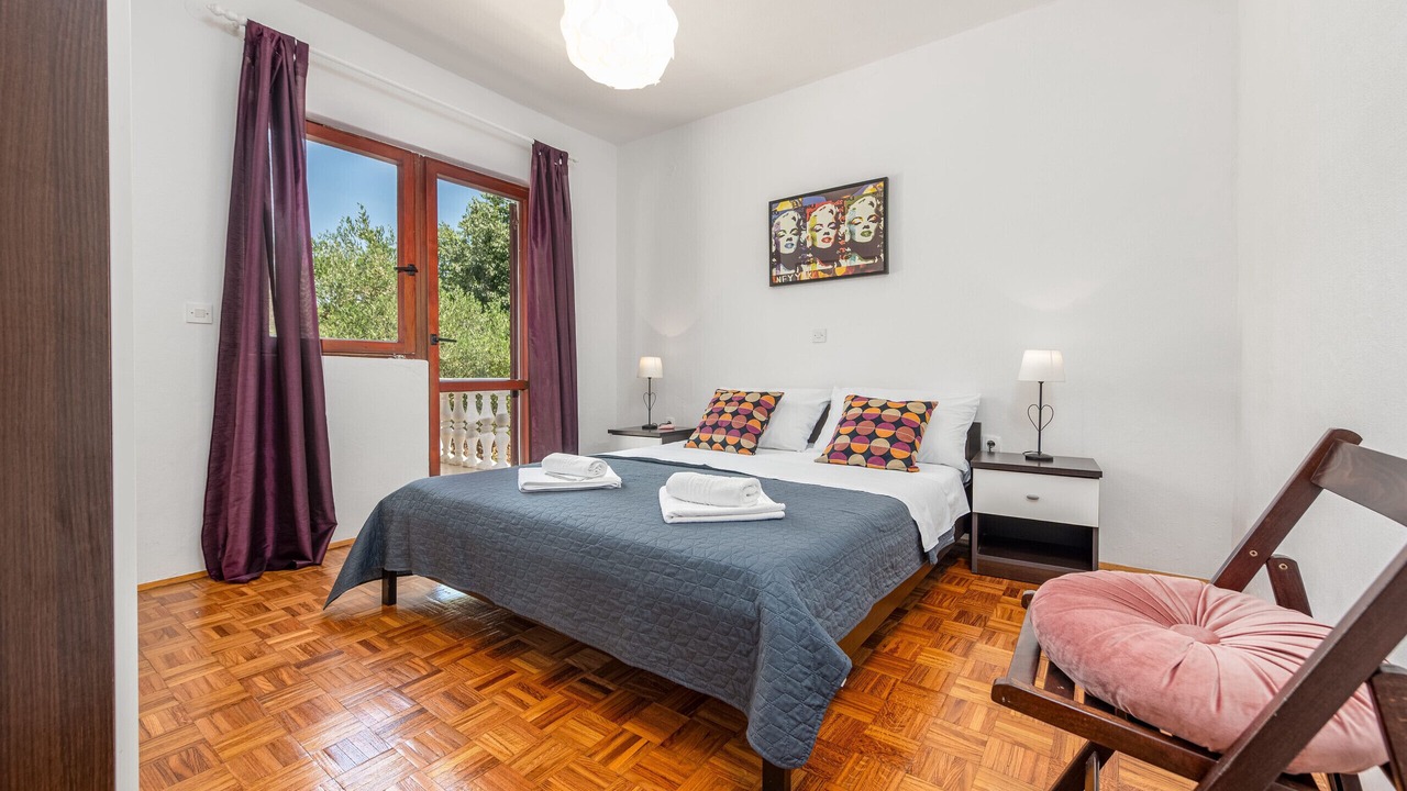Photo of Bedroom in Kukljica