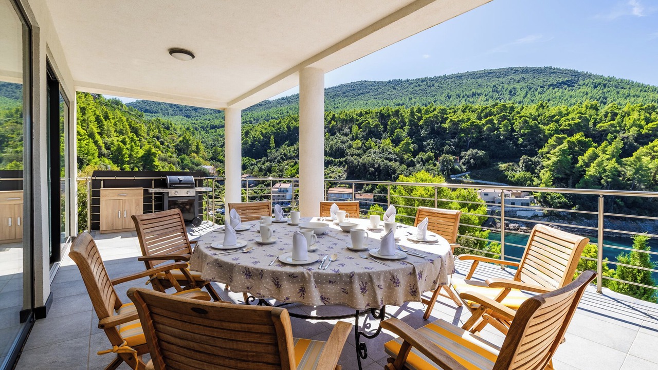 Photo of Outdoor in Blato