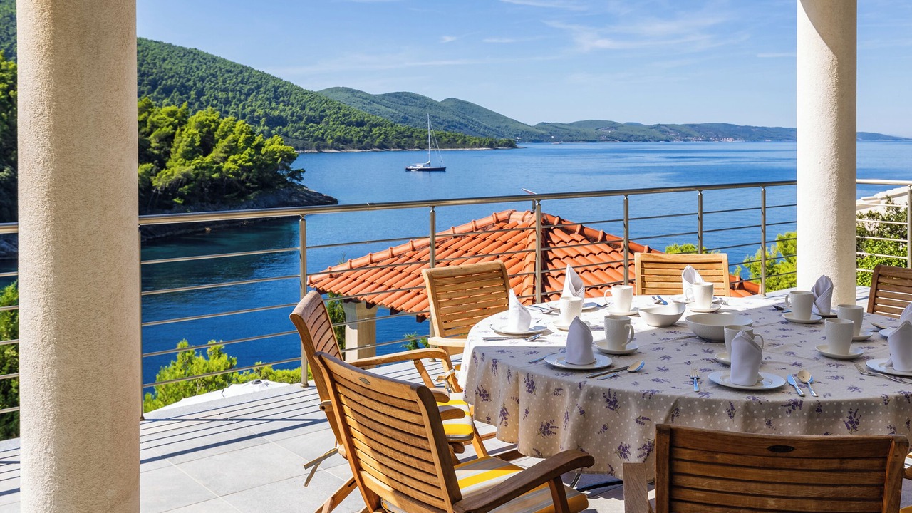 Photo of Outdoor in Blato