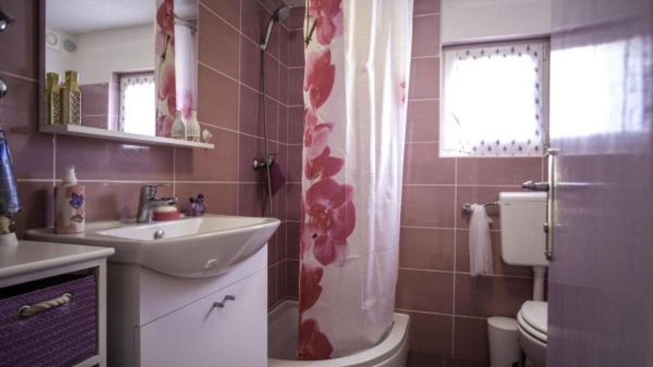 Photo of Bathroom in Raslina