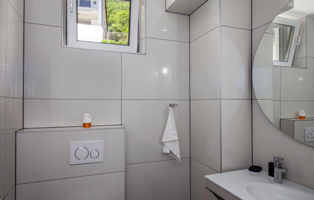 Photo of Bathroom in Obrs