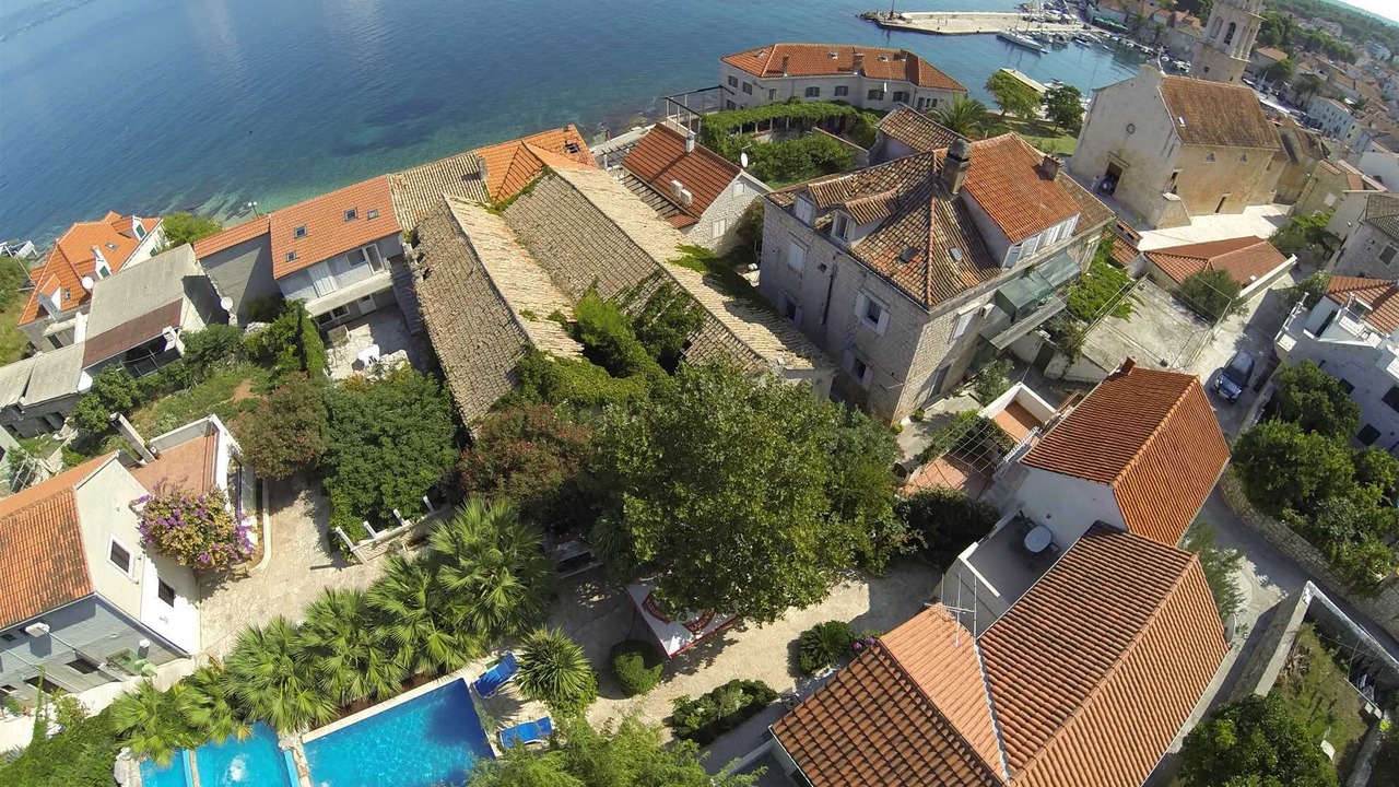 Photo of Outdoor in Cove Makarac (Milna)