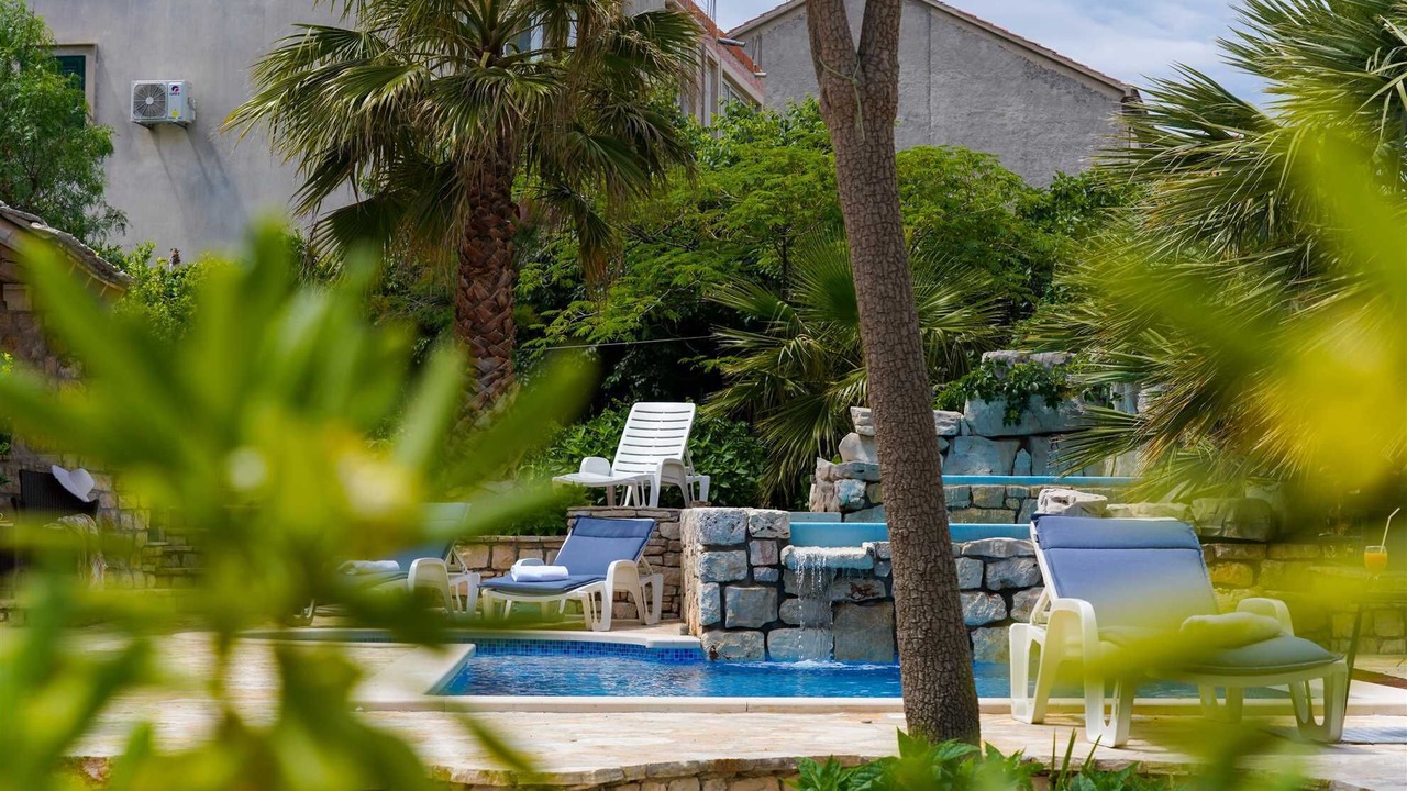 Photo of Outdoor in Cove Makarac (Milna)