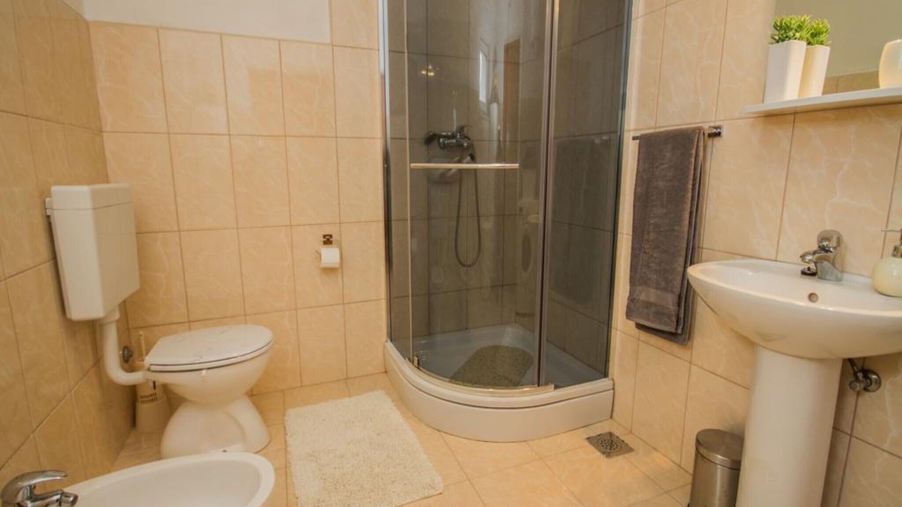 Photo of Bathroom in Seget