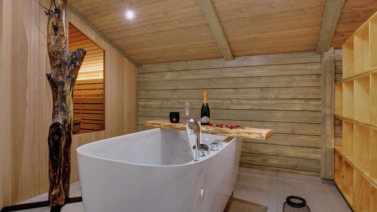 Photo of Bathroom in Lasko