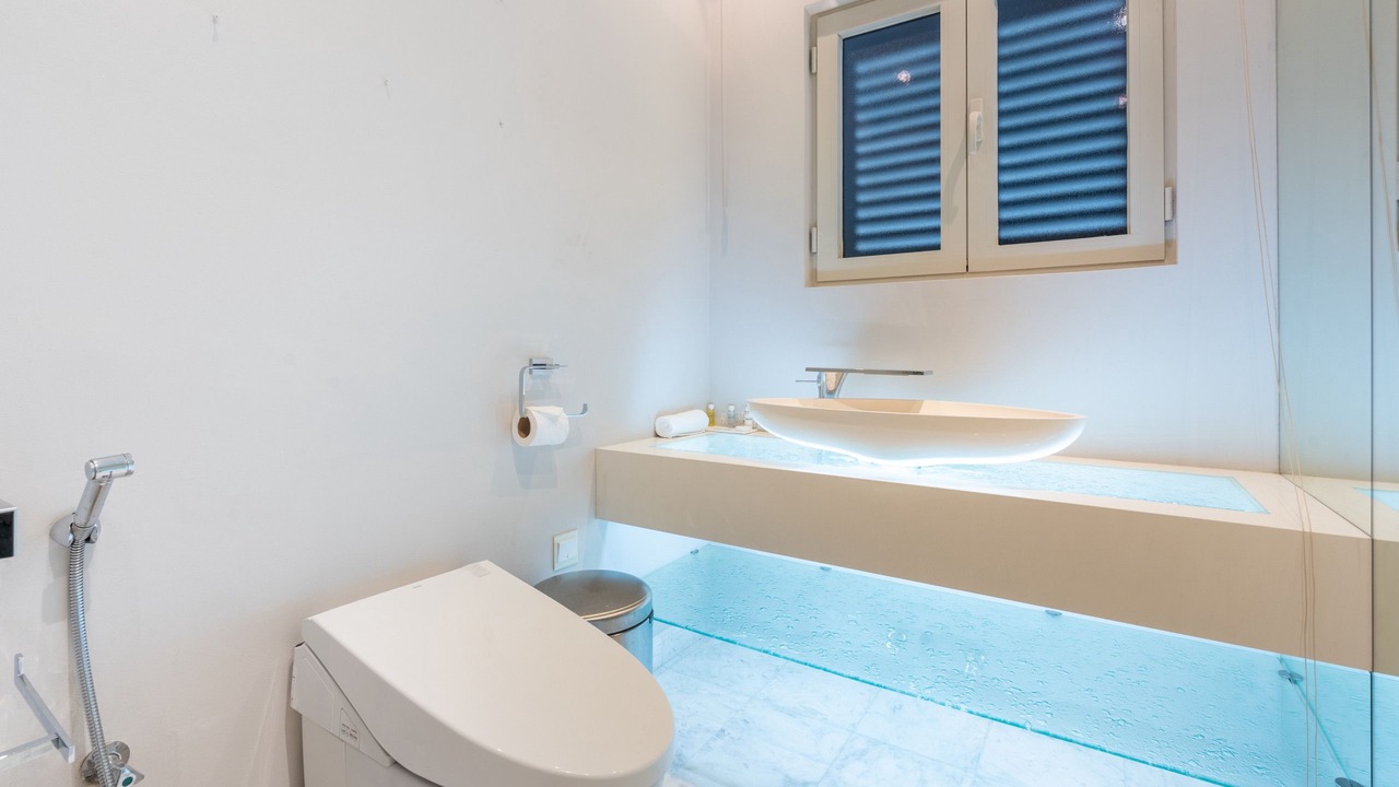 Photo of Bathroom in Palm Jumeirah
