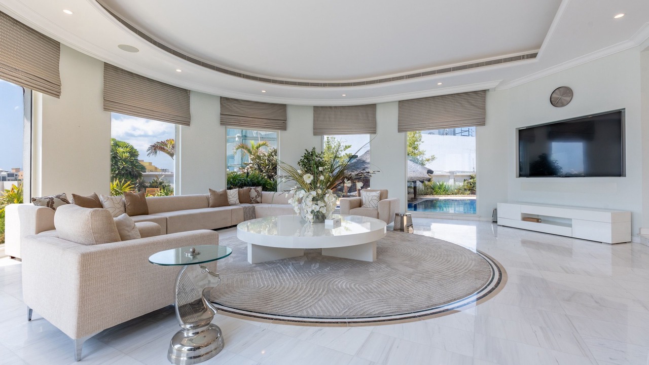 Photo of Others in Palm Jumeirah