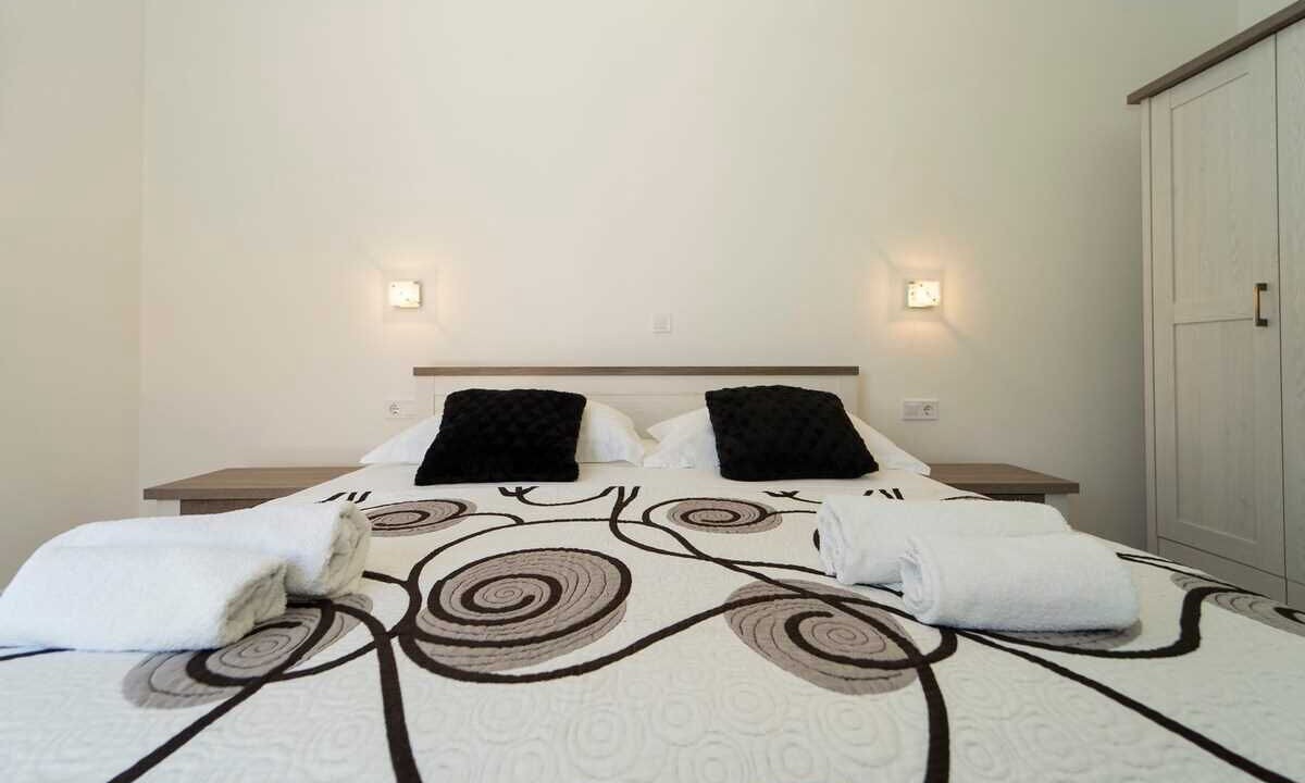 Photo of Bedroom in Blato