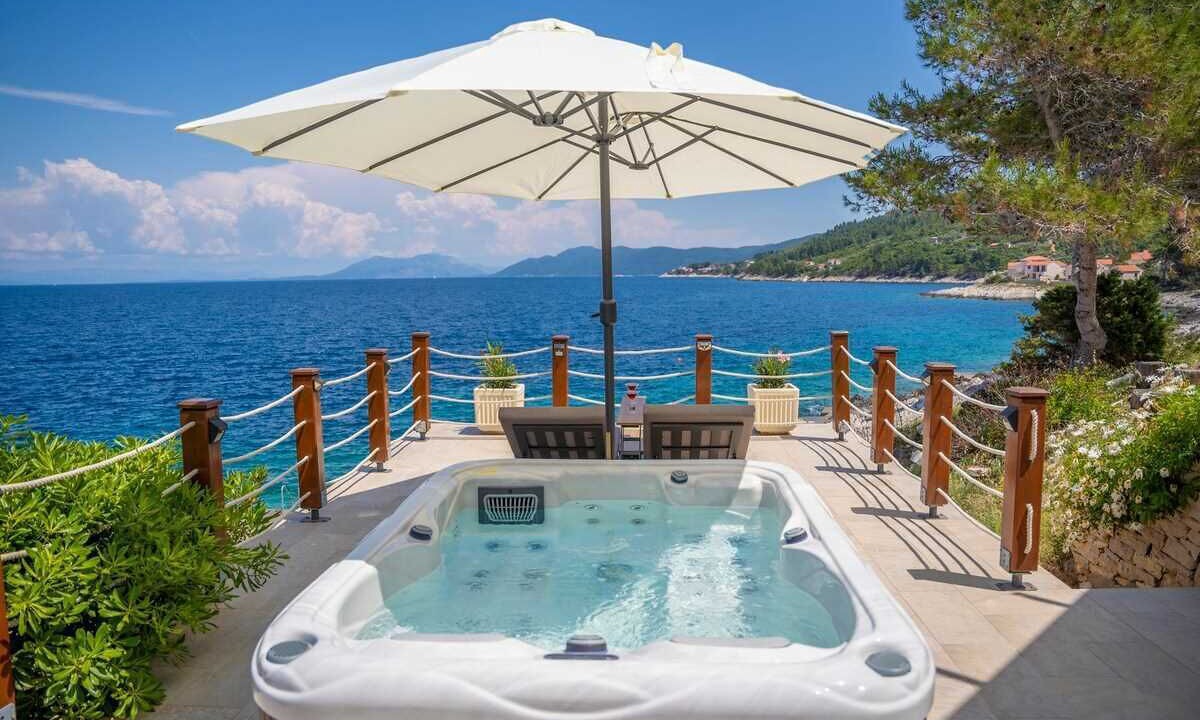 Photo of Outdoor in Blato