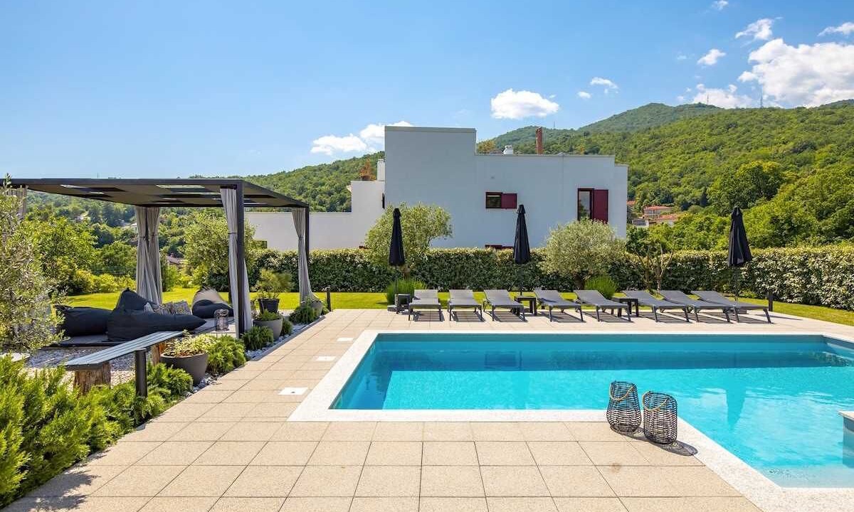 Photo of Outdoor in Mihotici