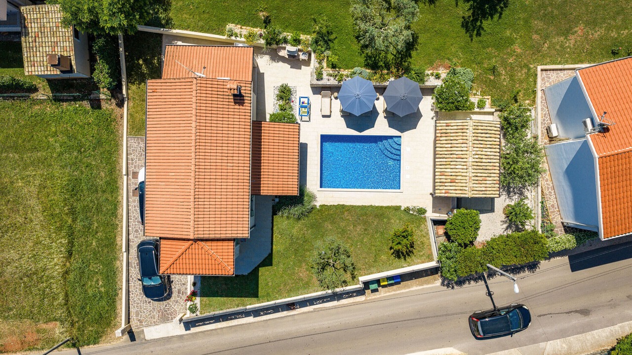 Photo of Outdoor in Radini
