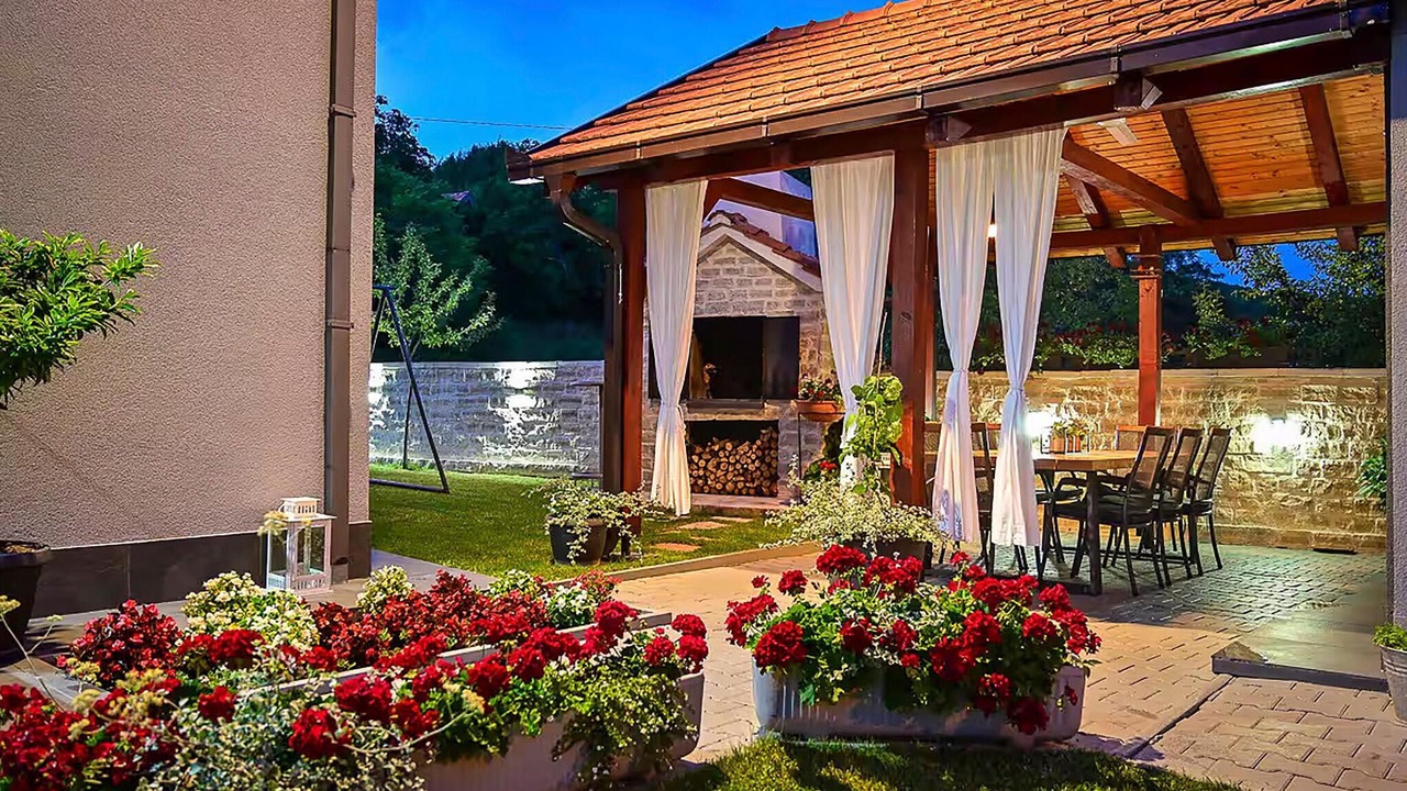 Photo of Outdoor in Citluk