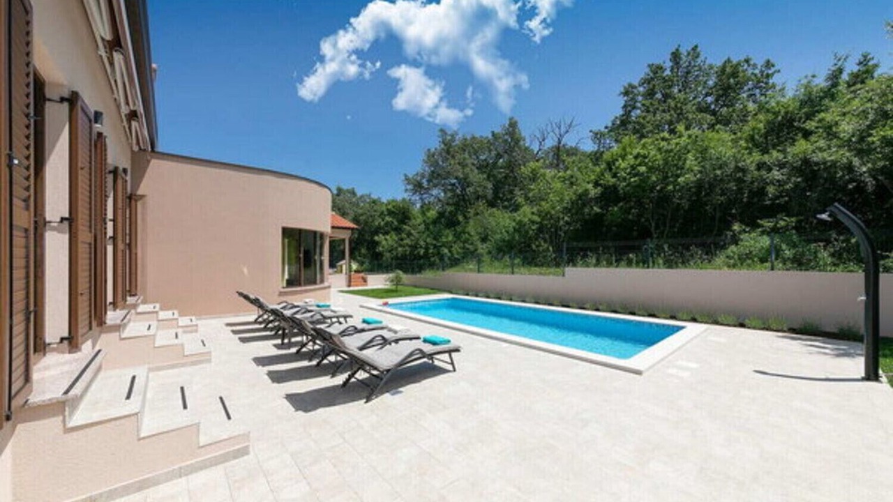 Photo of Outdoor in Kapelica