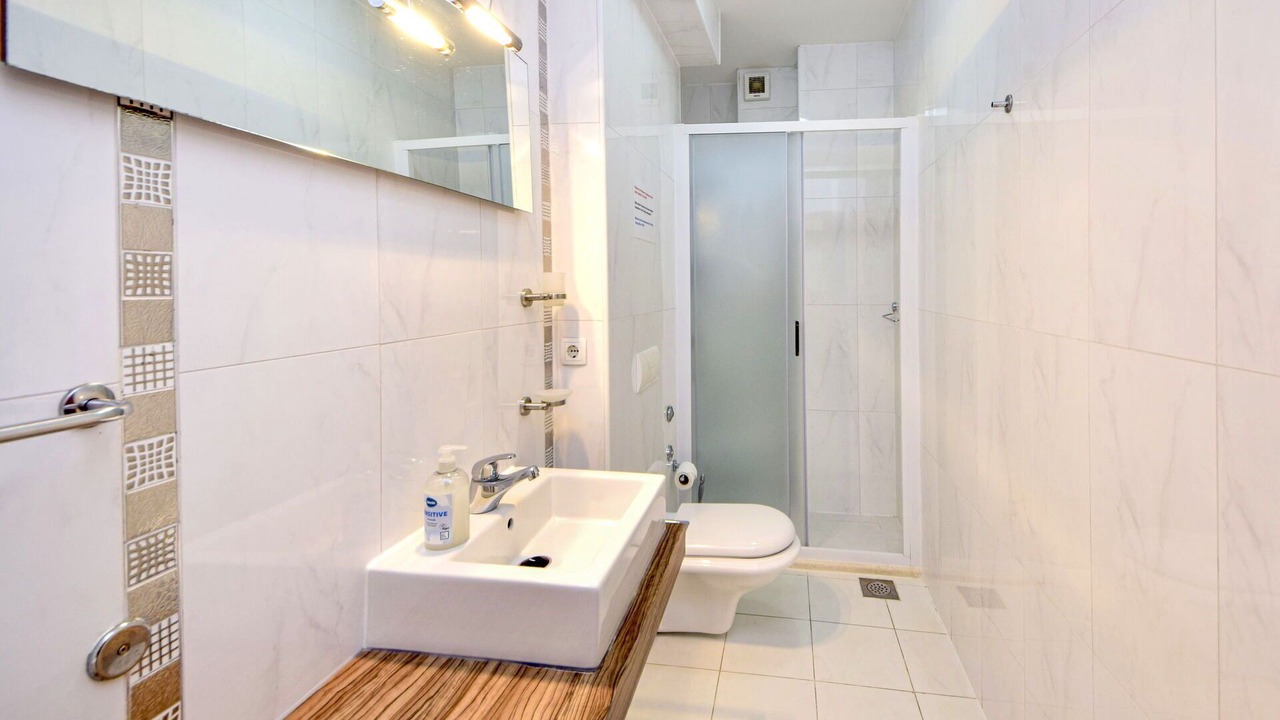 Photo of Bathroom in Blace