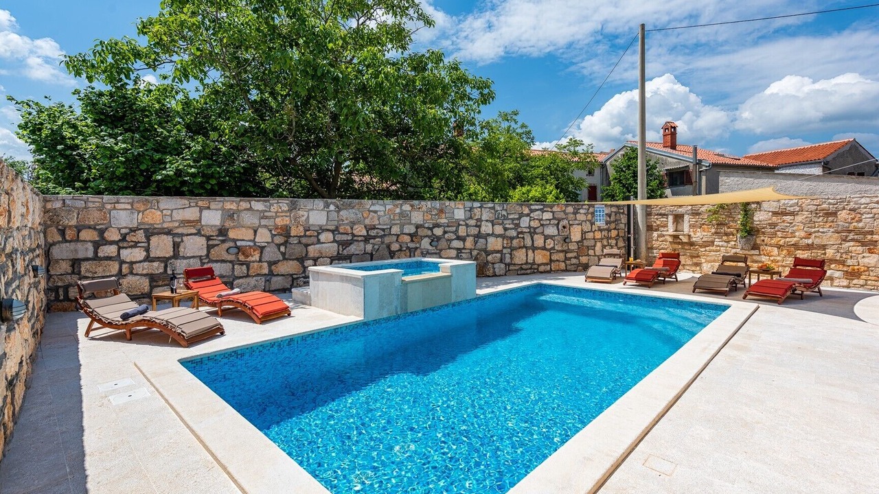 Photo of Outdoor in Marcana