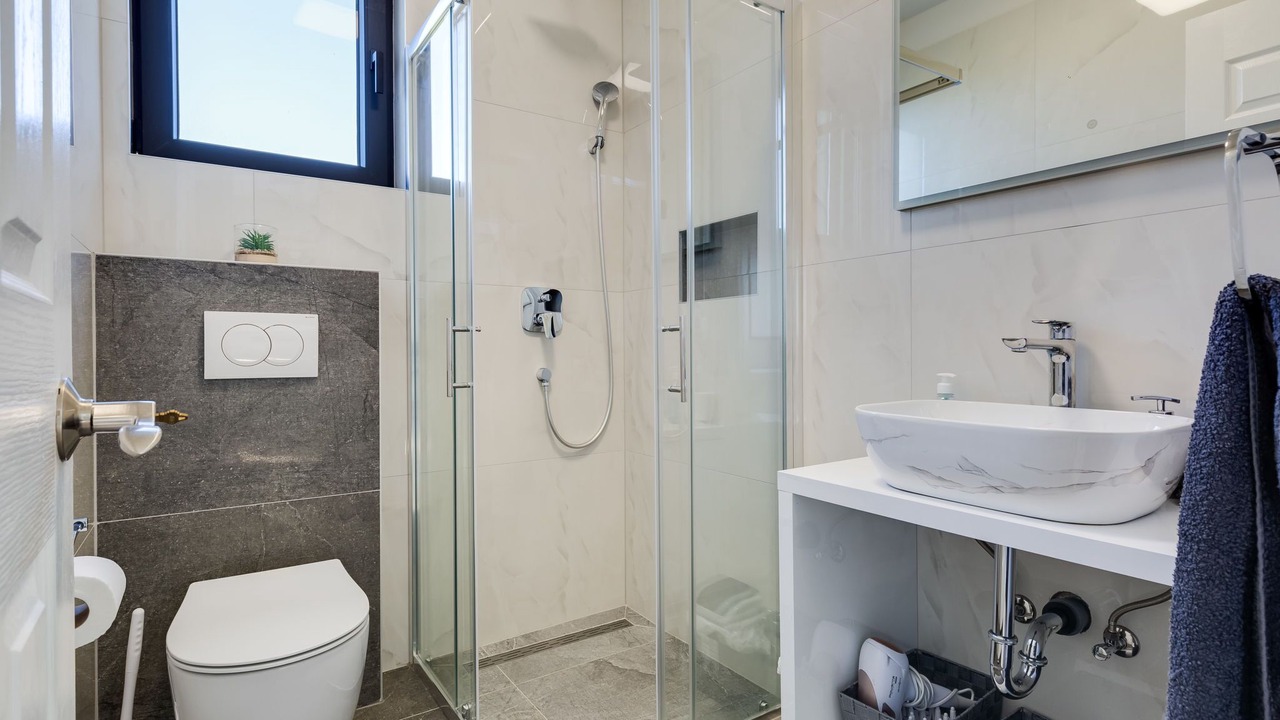 Photo of Bathroom in Pakostane