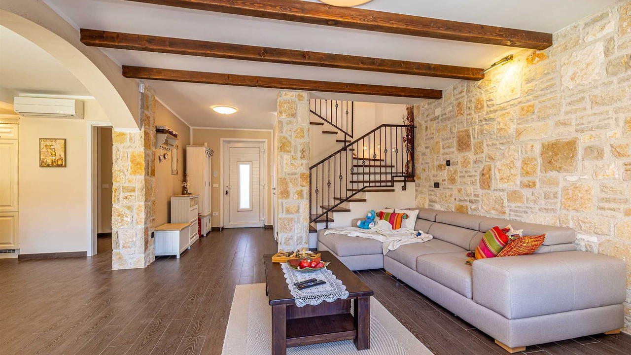 Photo of Livingroom in Porat