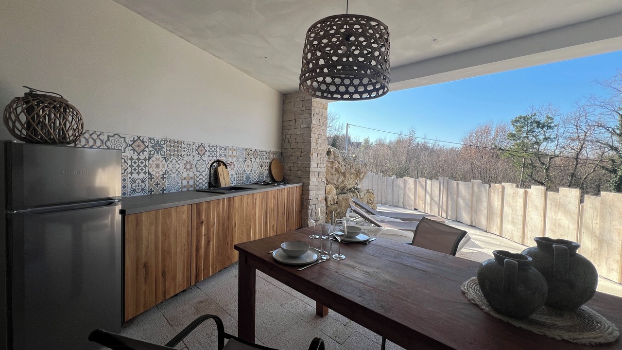 Photo of Outdoor in Rogocana