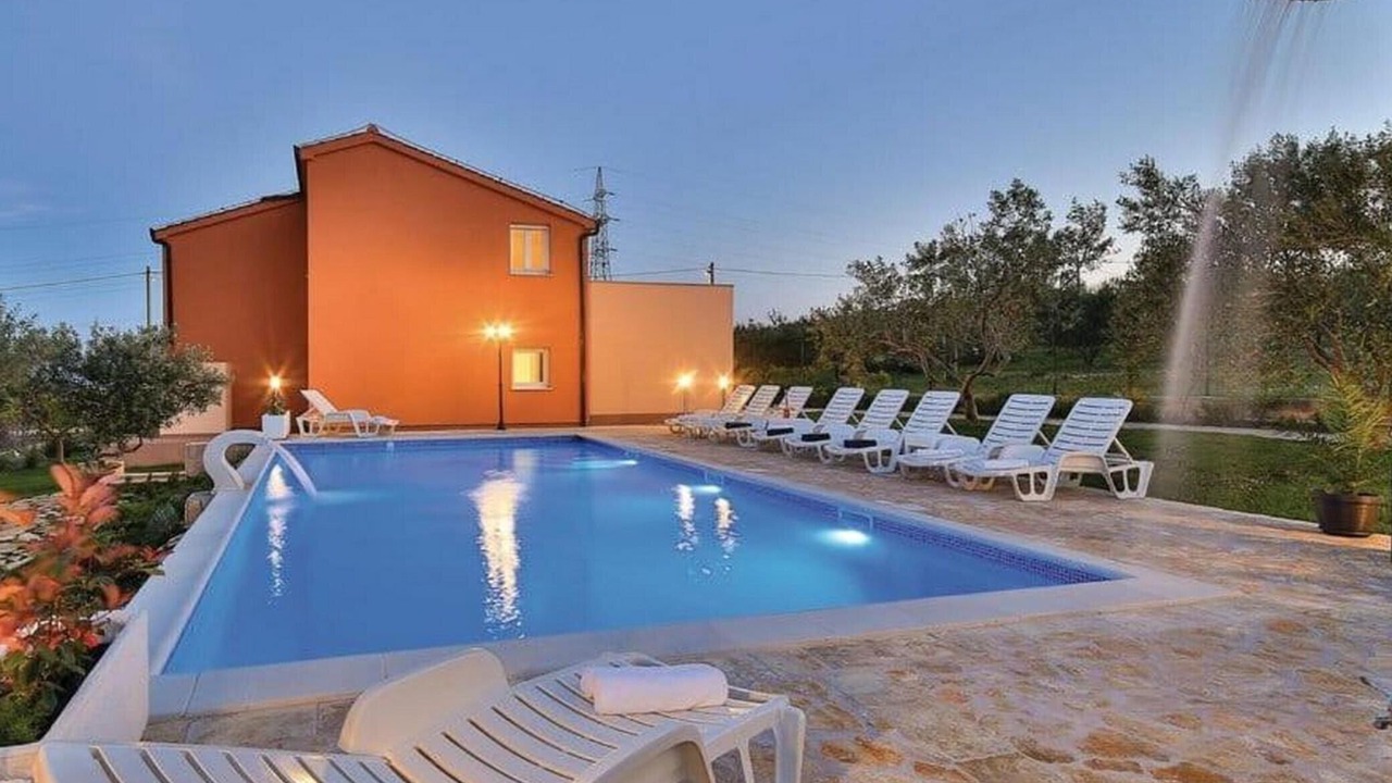 Photo of Outdoor in Rudine