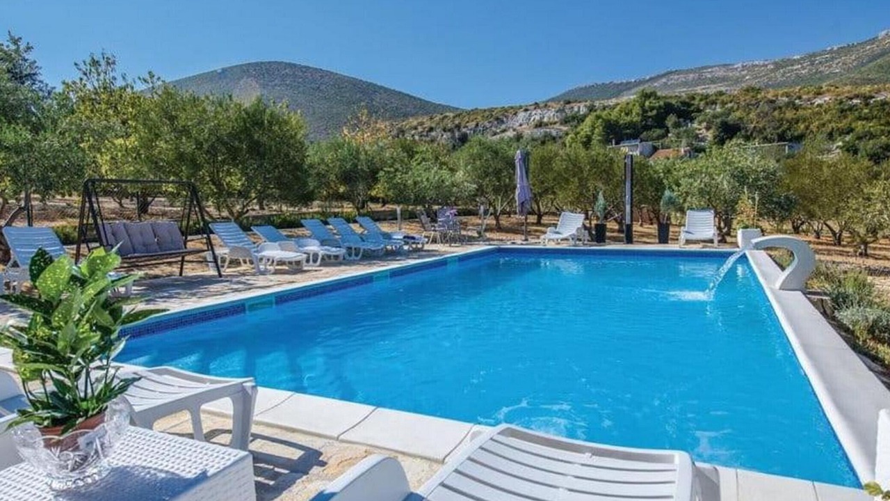 Photo of Outdoor in Rudine