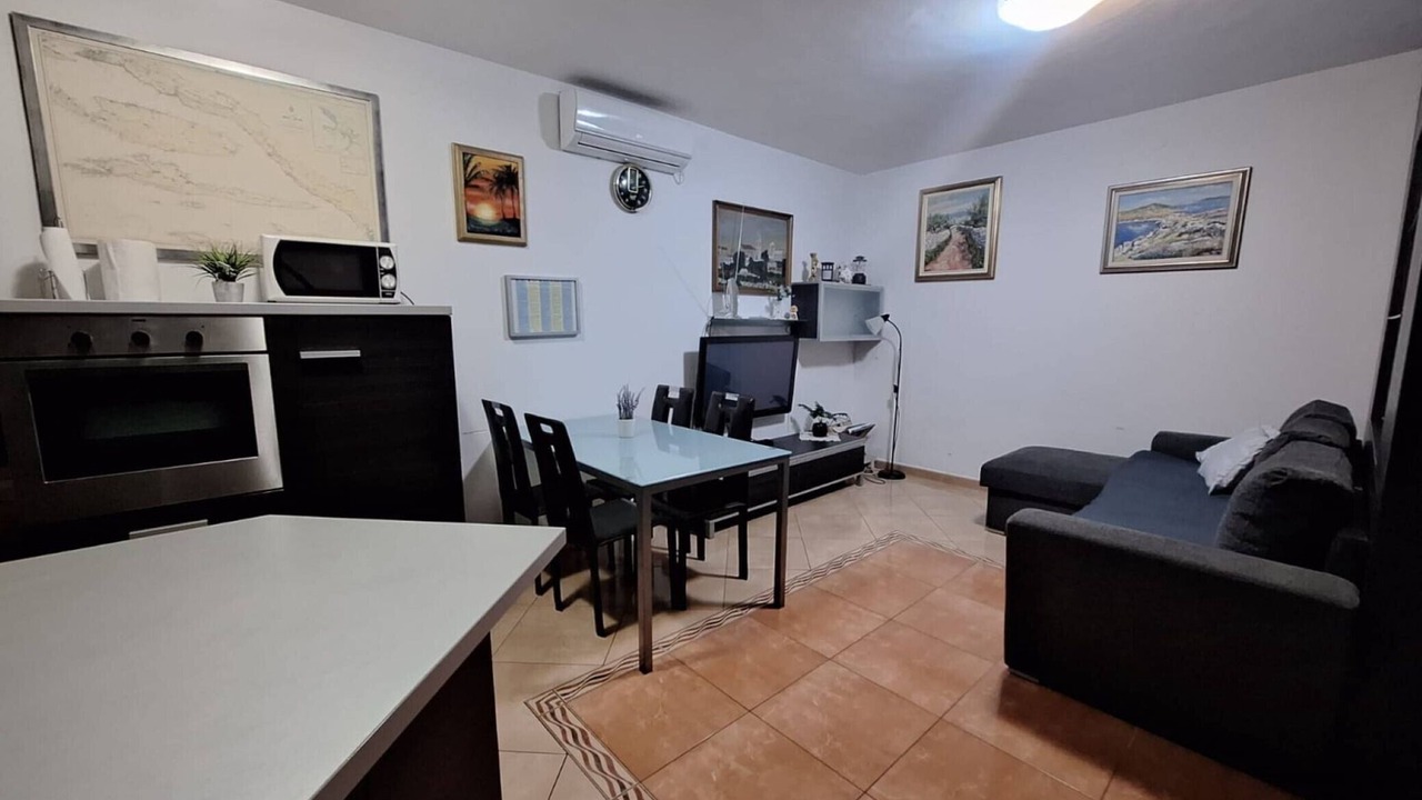 Photo of Livingroom in Dol