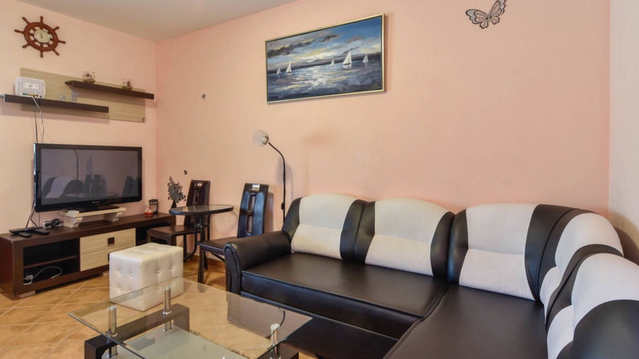 Photo of Livingroom in Dol