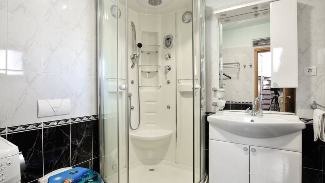 Photo of Bathroom in Dol