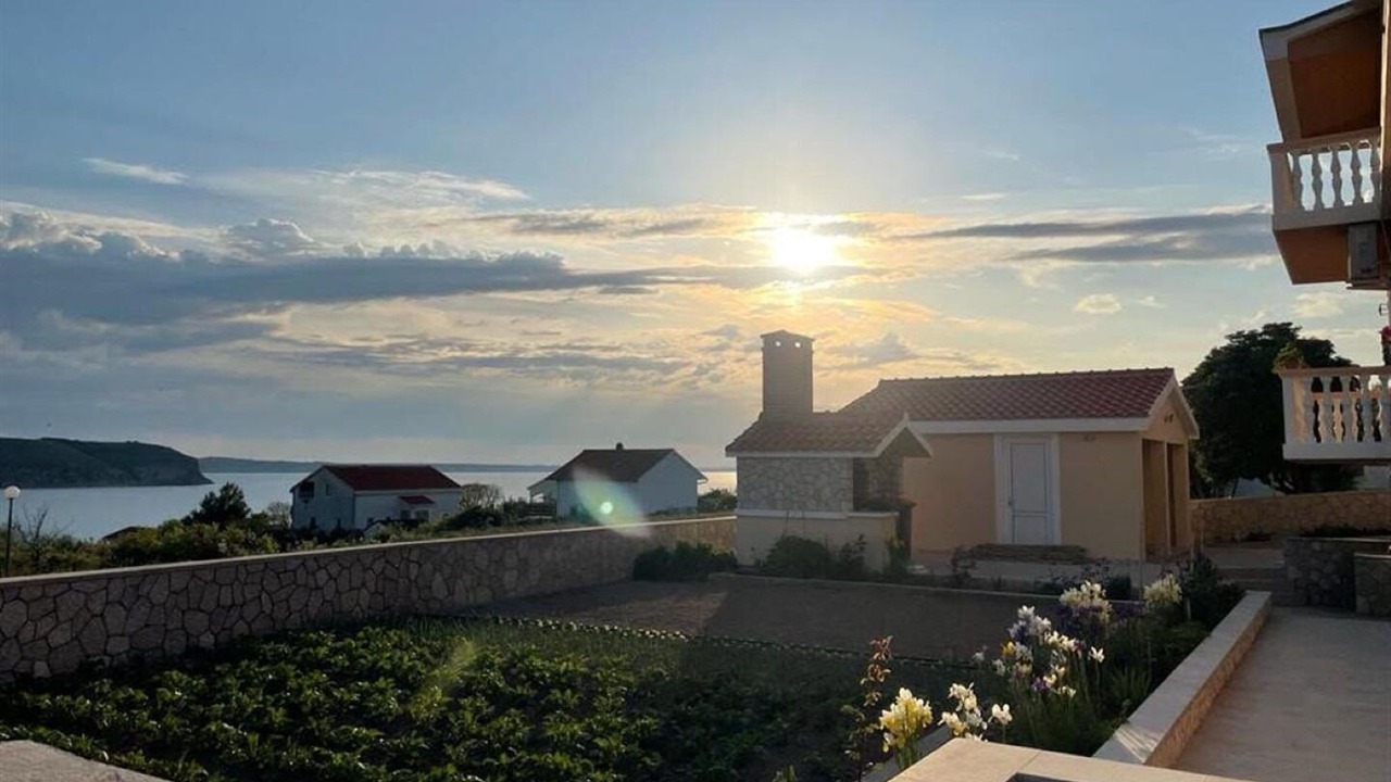 Photo of Outdoor in Rtina