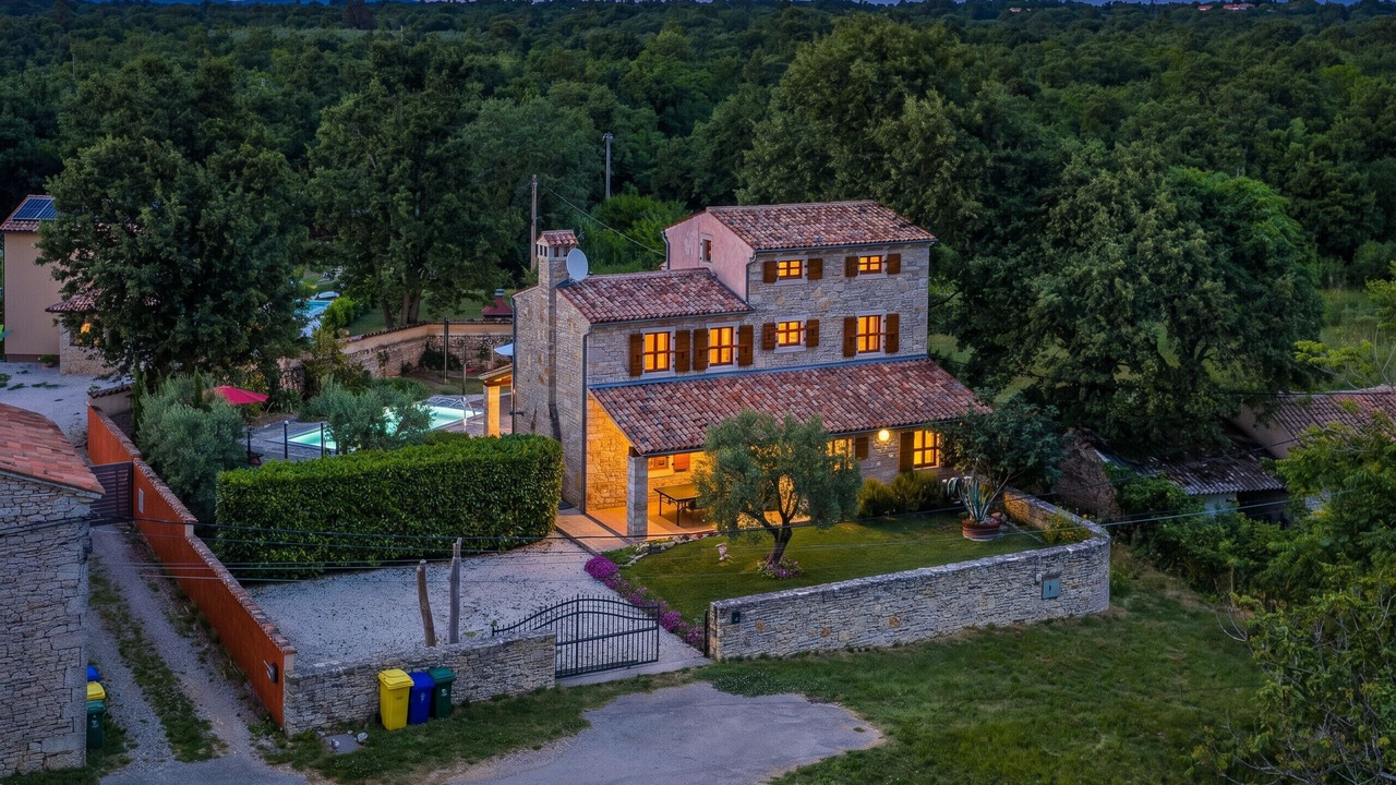Photo of Outdoor in Divsici