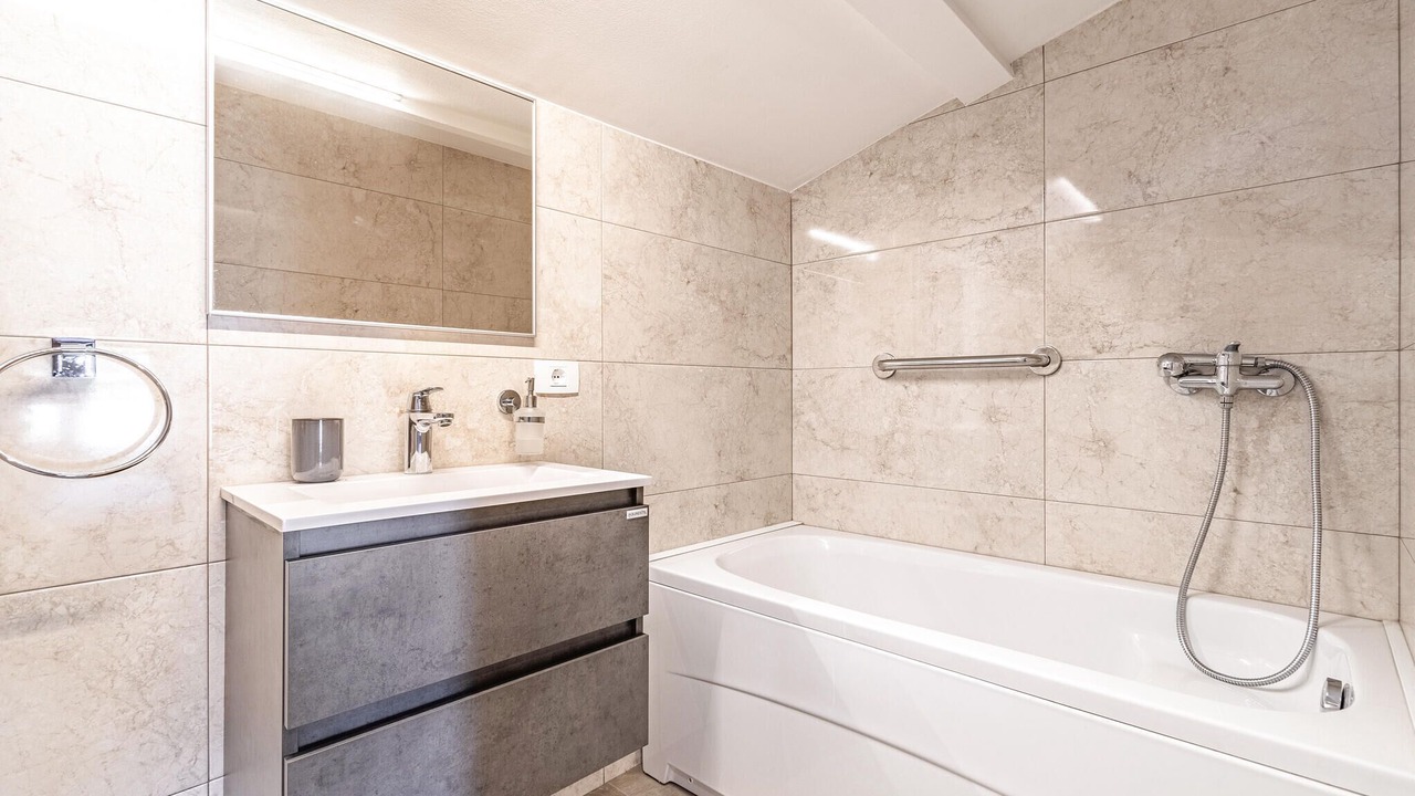 Photo of Bathroom in Grabri