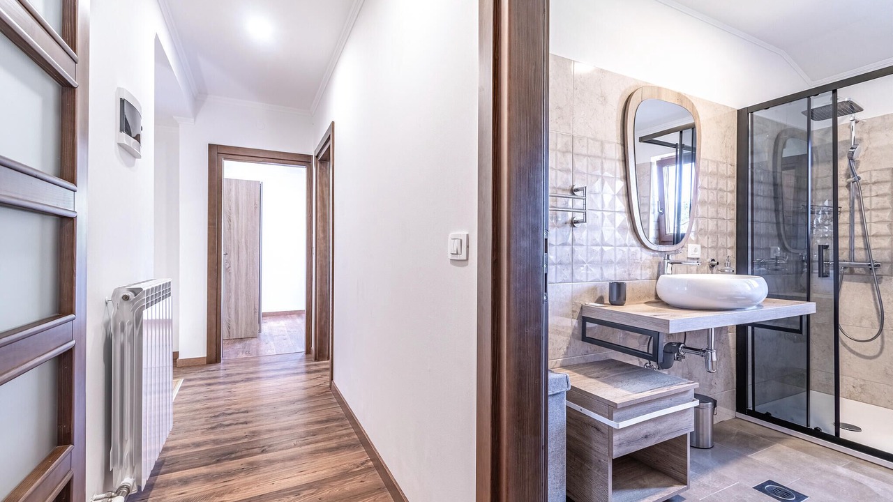 Photo of Bathroom in Grabri