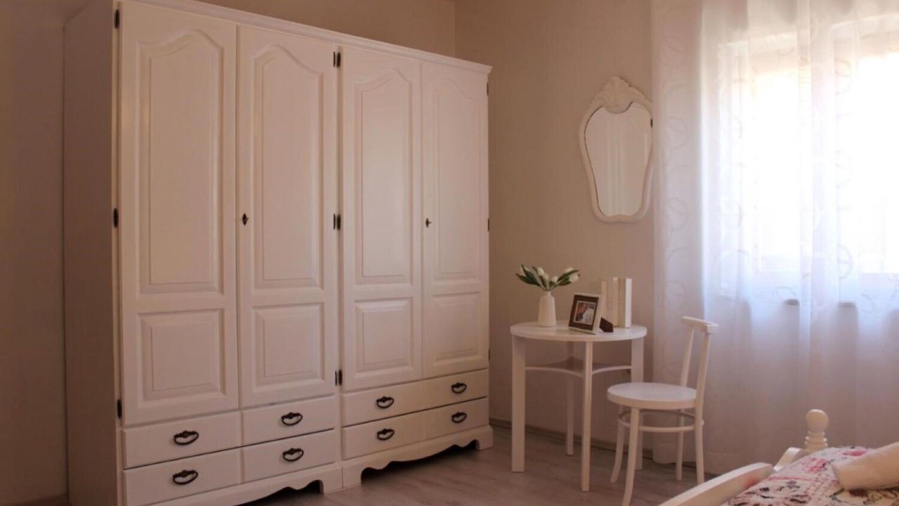 Photo of Bedroom in Dol