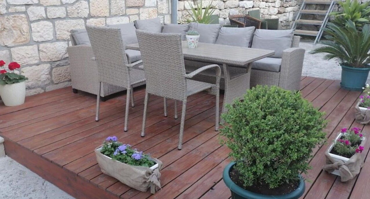 Photo of Outdoor in Dol