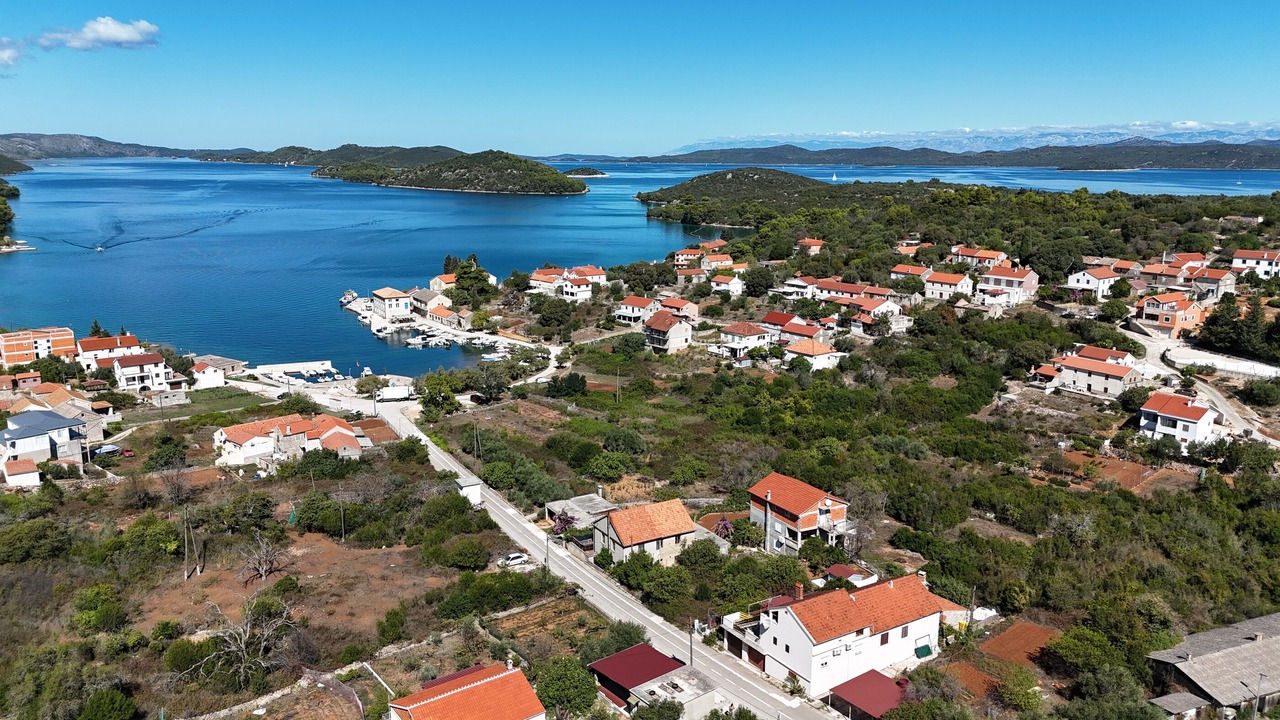 Photo of Outdoor in Luka