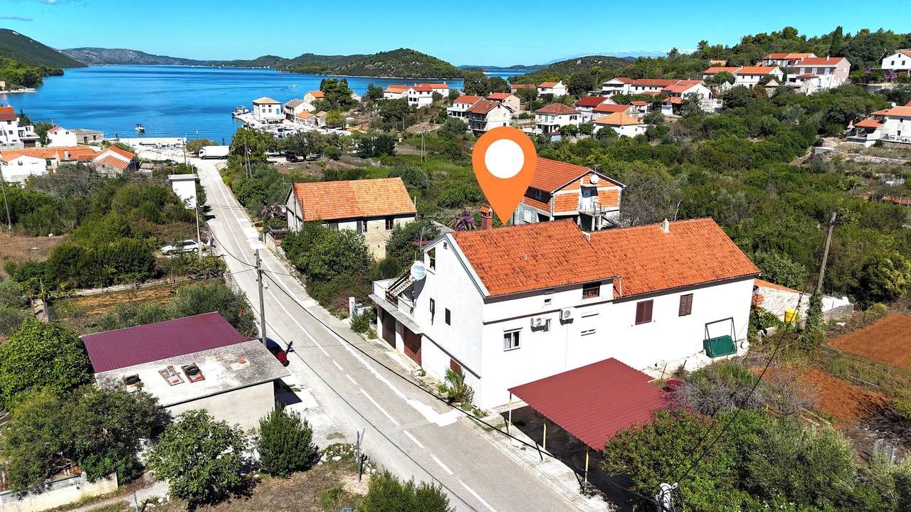 Photo of Outdoor in Luka