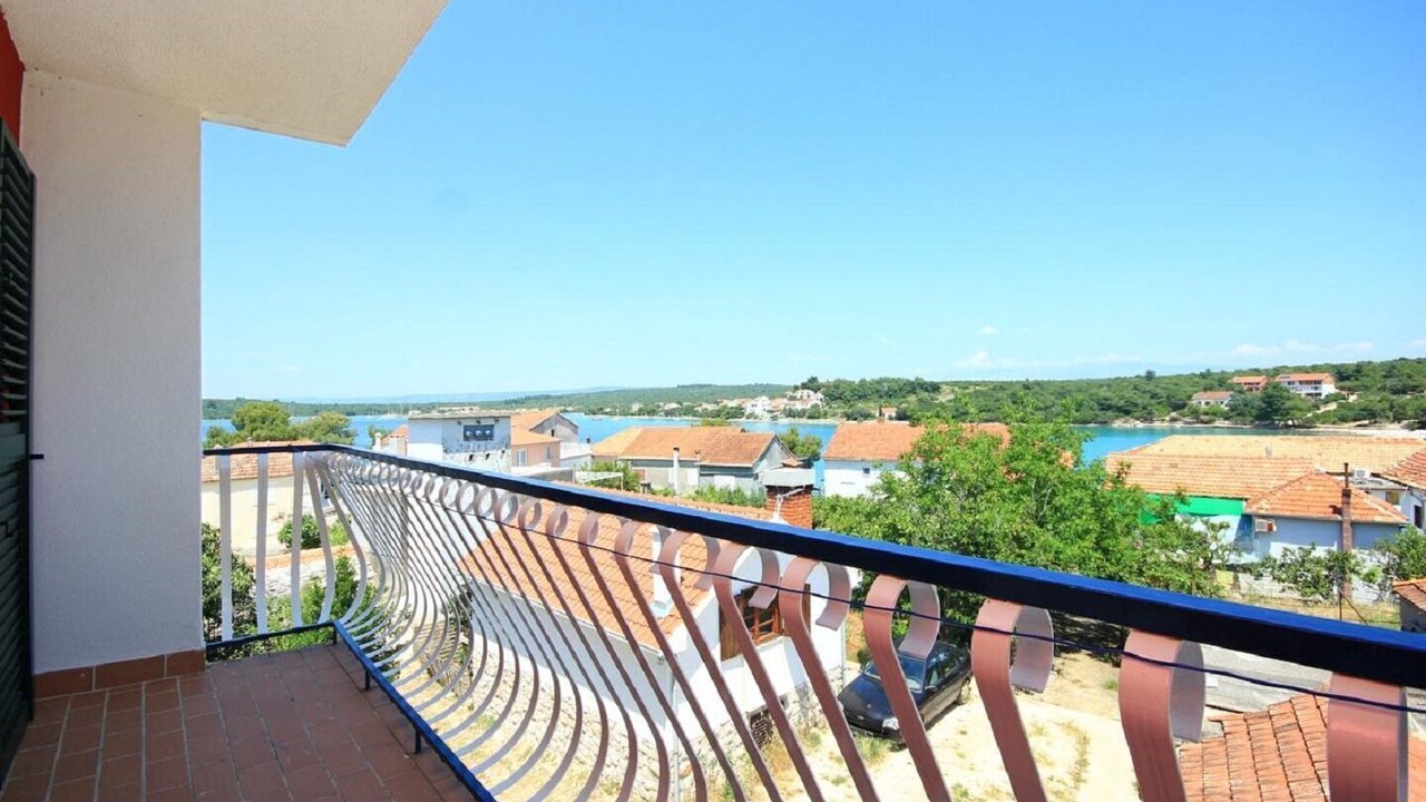 Photo of Outdoor in Loviste