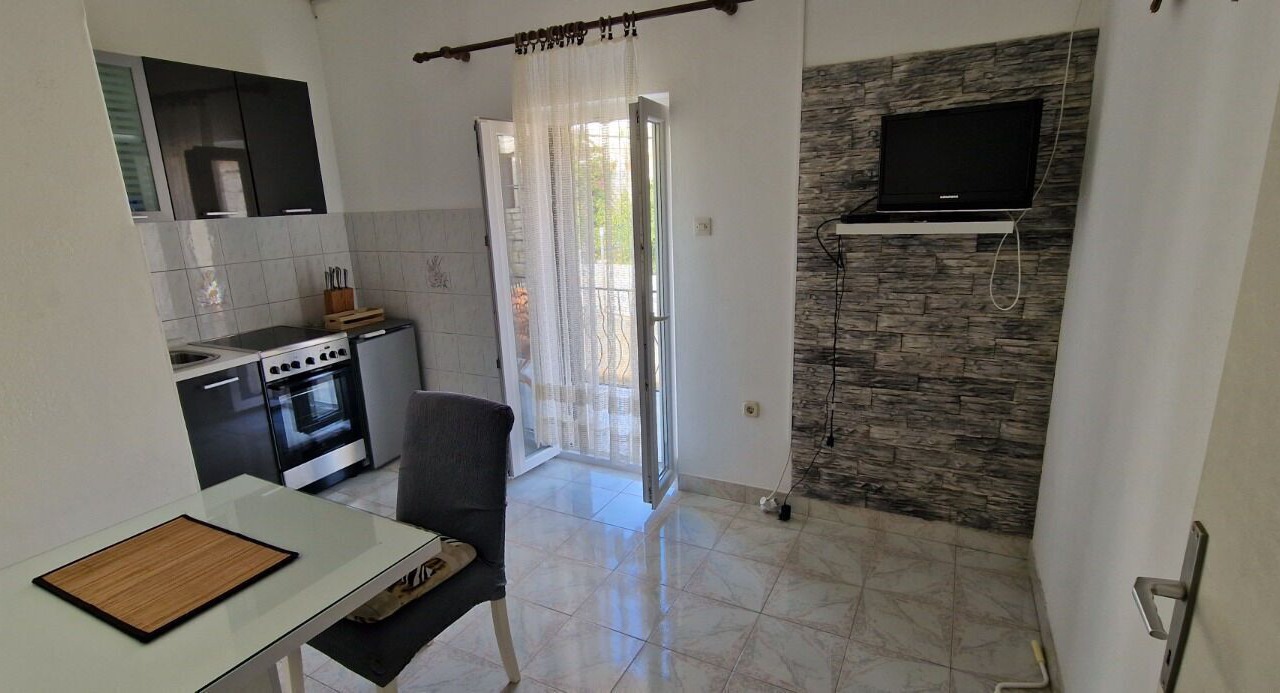 Photo of Kitchen in Cove Rogacic
