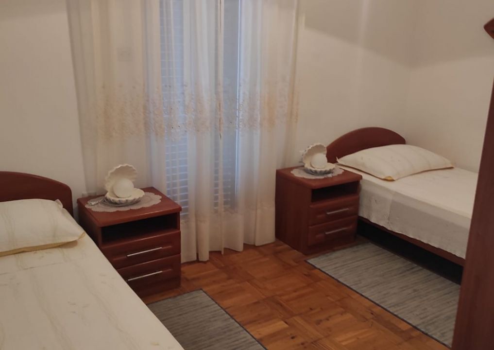Photo of Bedroom in Cove Rogacic