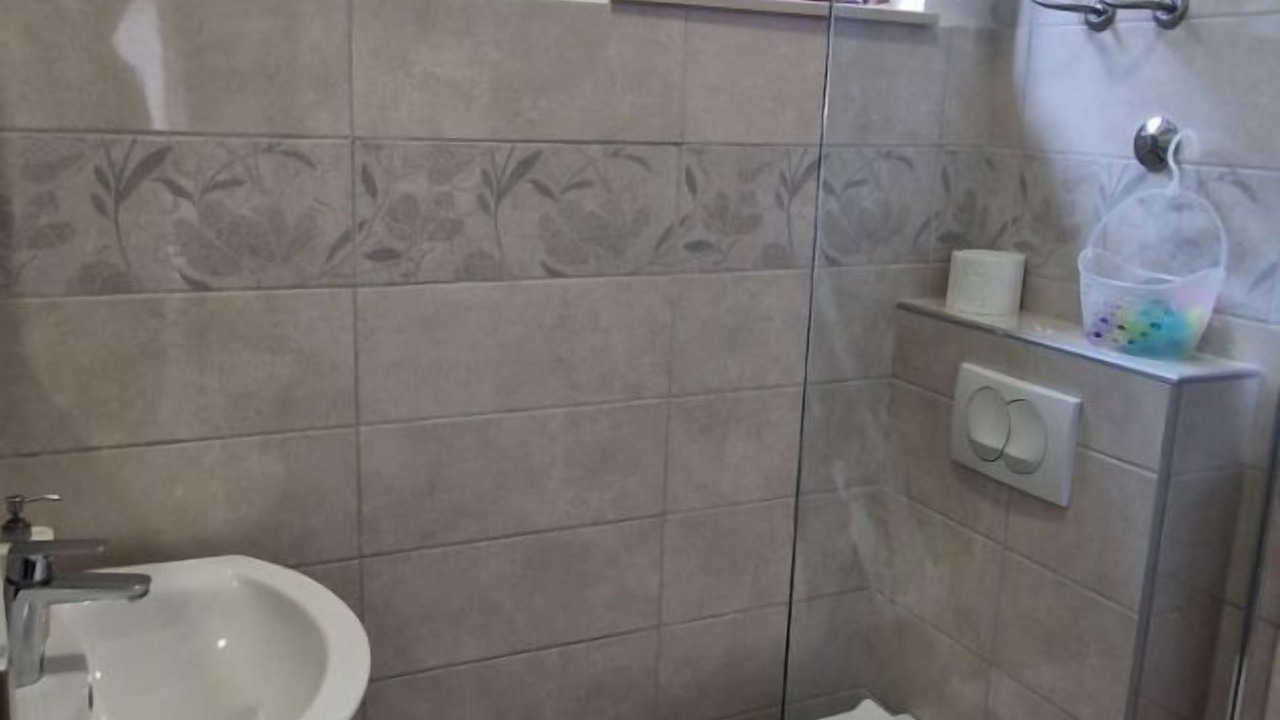 Photo of Bathroom in Cove Rogacic