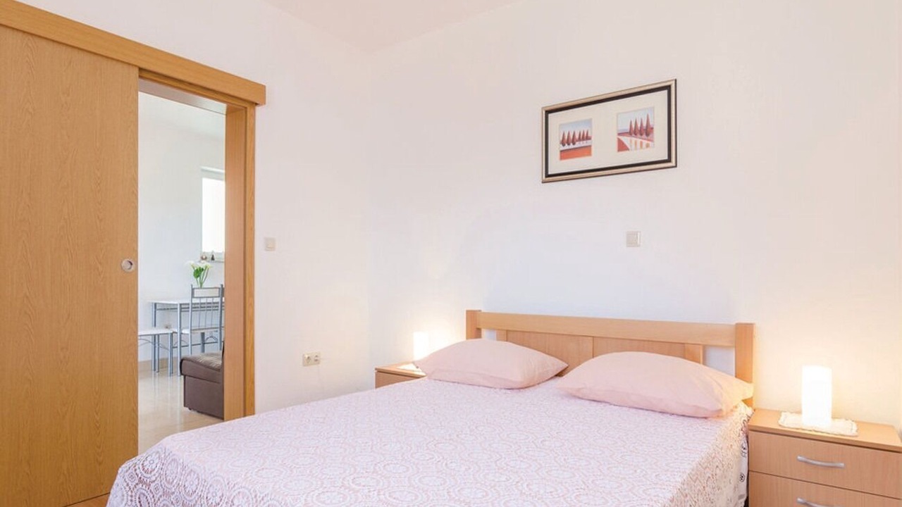 Photo of Bedroom in Duba