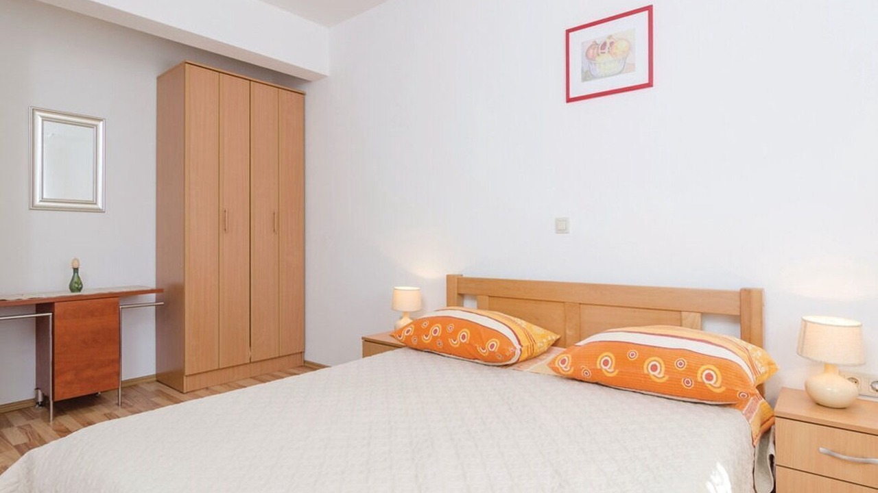 Photo of Bedroom in Duba