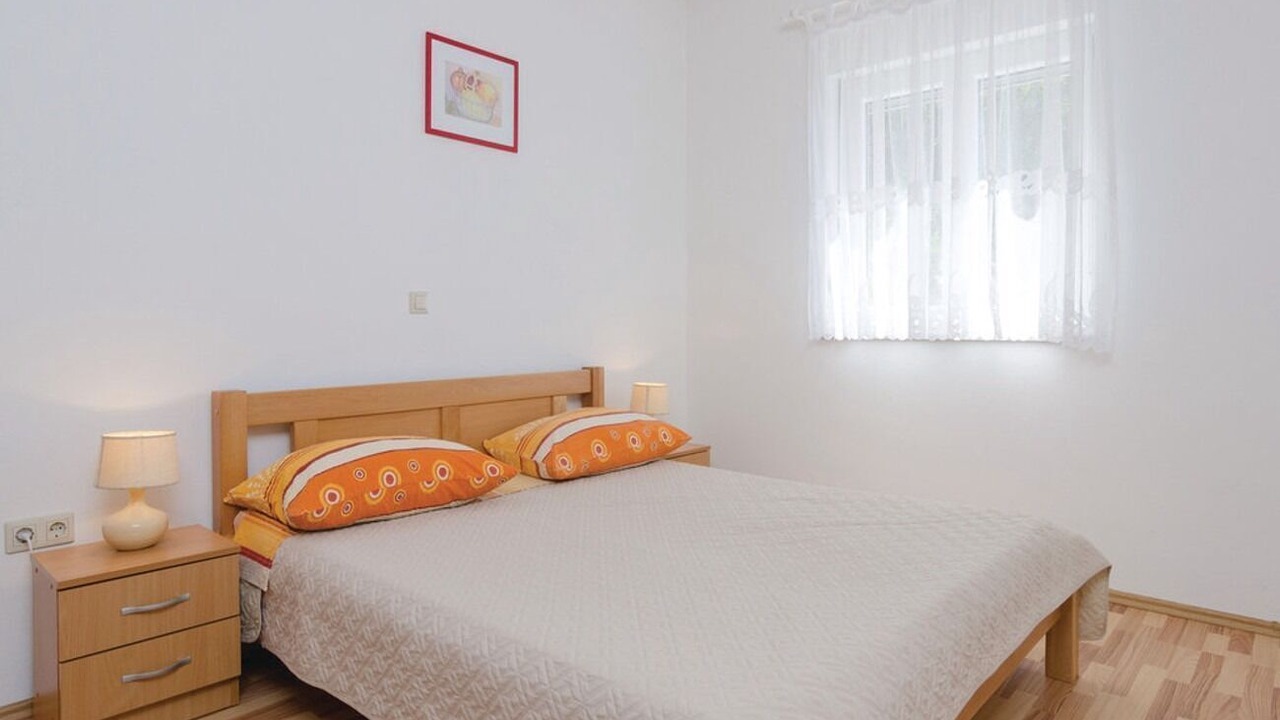 Photo of Bedroom in Duba